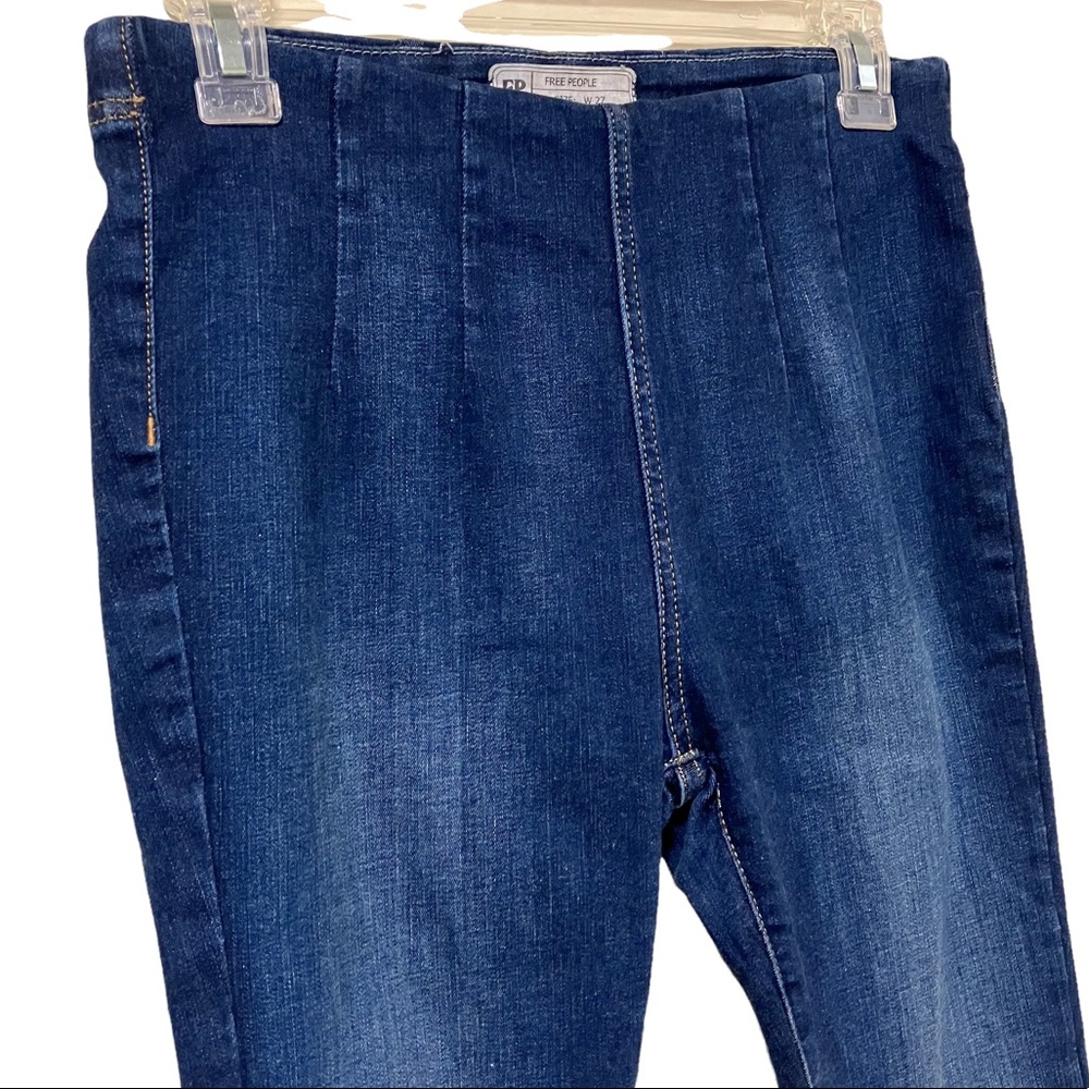 Free People Pleated Pull On Elastic Waist Jeans